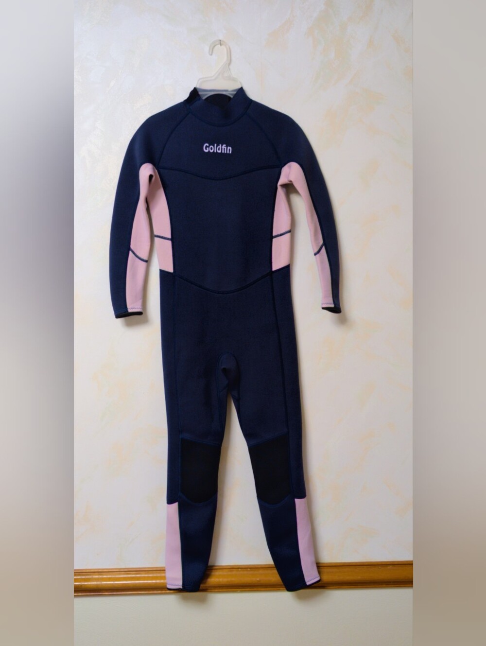 Goldfin Wetsuit - Blue & Pink, Girls size 12